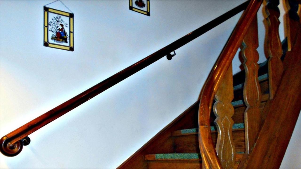 Ferienwohnung Neuhuber Bad Goisern Bagian luar foto